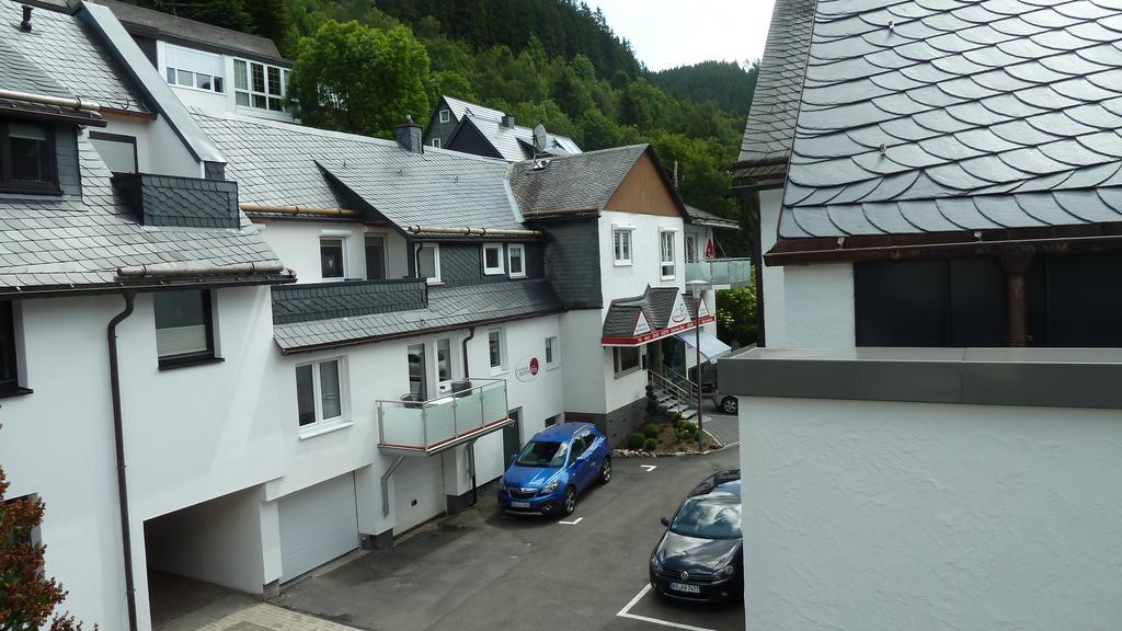 Ferienwohnungen Mittendrin Willingen  Zimmer foto